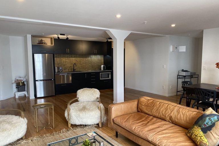 Photo of property in Bond Store Apartments, 8k Egmont Street, Te Aro, Wellington, 6011