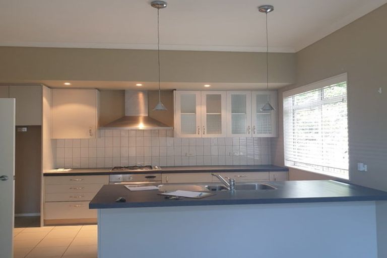 Photo of property in 4a Hamilton Place, Pukekohe, 2120