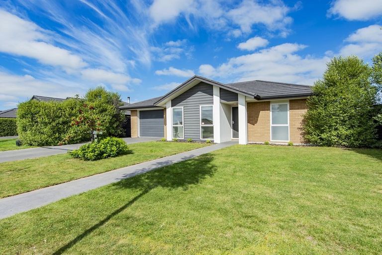 Photo of property in 16 Charlbury Drive, Rolleston, 7615