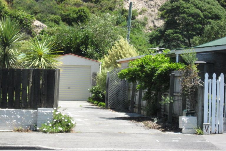 Photo of property in 4 Whitfield Street, Sumner, Christchurch, 8081