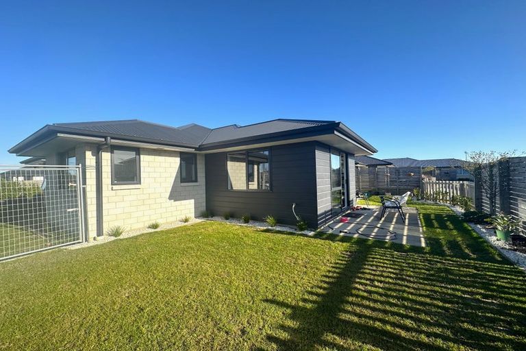 Photo of property in 2 Pippa Lane, Rolleston, 7614