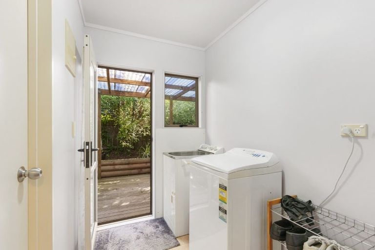 Photo of property in 43c Rawhiti Road, Manly, Whangaparaoa, 0930