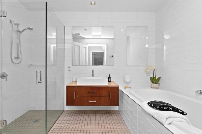 Photo of property in 47 Mansfield Avenue, St Albans, Christchurch, 8014