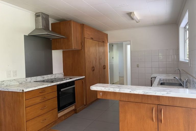 Photo of property in 51 Keegan Drive, Massey, Auckland, 0614