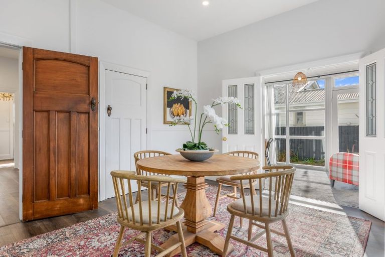 Photo of property in 159 Waimea Terrace, Beckenham, Christchurch, 8023