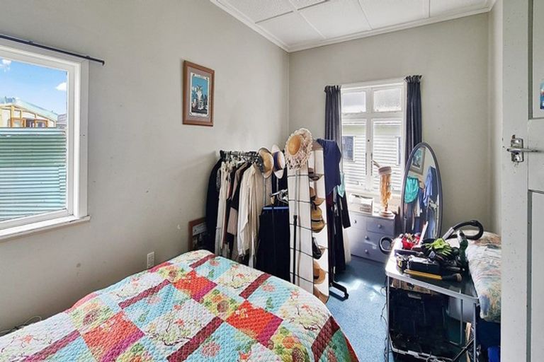 Photo of property in 13 Rimu Street, Marton, 4710