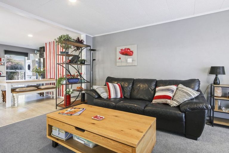 Photo of property in 140 Hay Street, Bromley, Christchurch, 8062