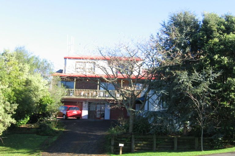 Photo of property in 15 Newcastle Road, Dinsdale, Hamilton, 3204