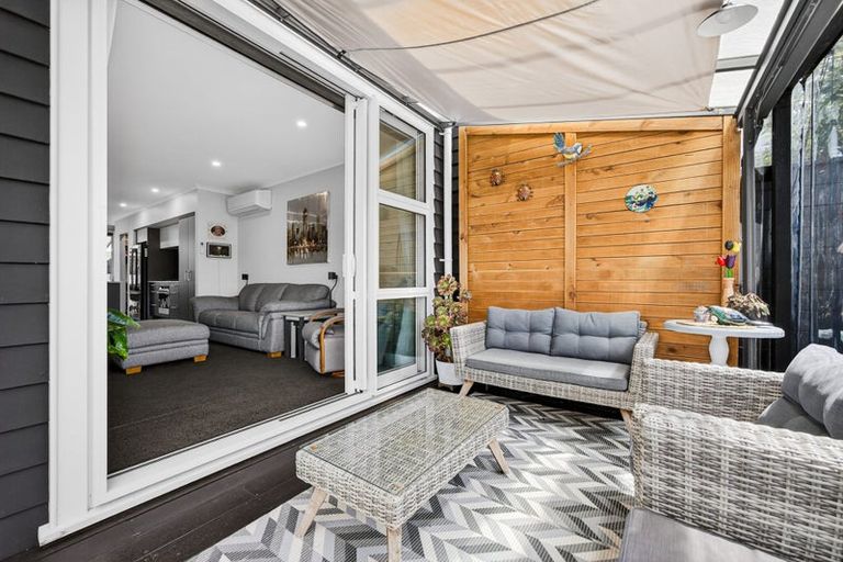 Photo of property in 28 Taitonga Lane, Stanmore Bay, Whangaparaoa, 0932