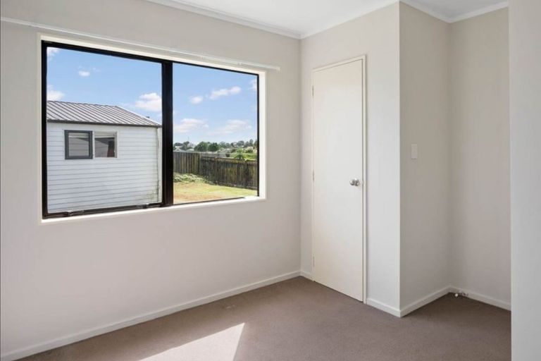 Photo of property in 87 Palmers Road, Clendon Park, Auckland, 2103