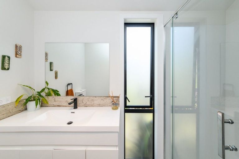 Photo of property in 114 Halcombe Road, Feilding, 4775