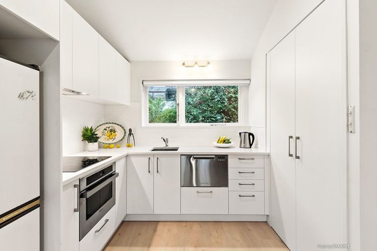 Photo of property in 51u8 Bombay Street, Ngaio, Wellington, 6035