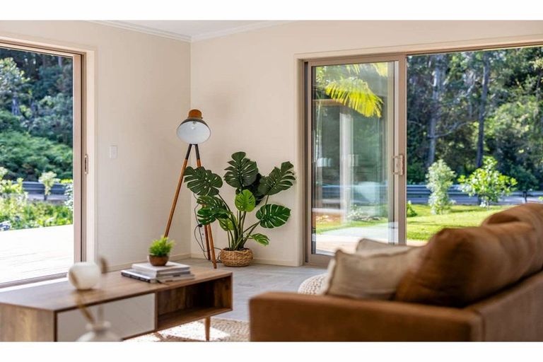 Photo of property in 11a Okura Drive, Kerikeri, 0230