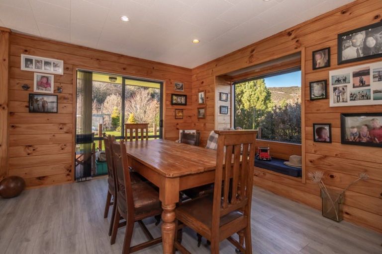 Photo of property in 6 Deemac Street, Reefton, 7830