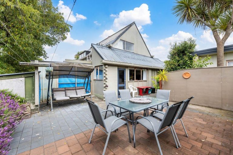 Photo of property in 743 Acacia Bay Road, Acacia Bay, Taupo, 3330