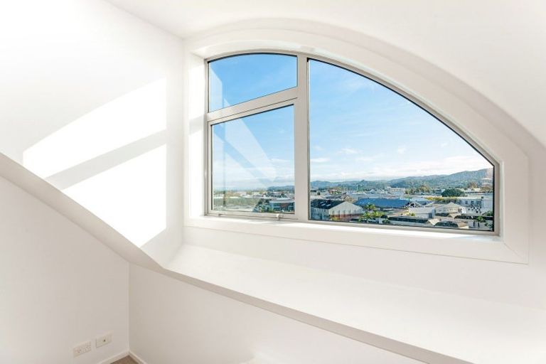 Photo of property in 3/4 Reads Quay, Gisborne, 4010