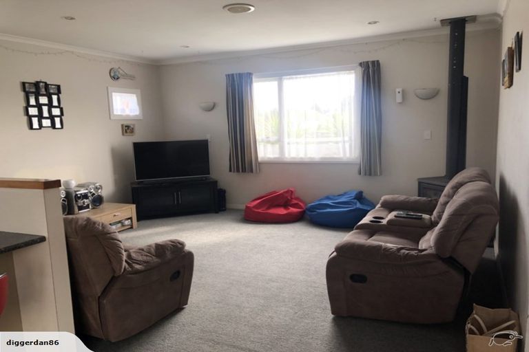 Photo of property in 2 Moana Street, Whanganui East, Whanganui, 4500