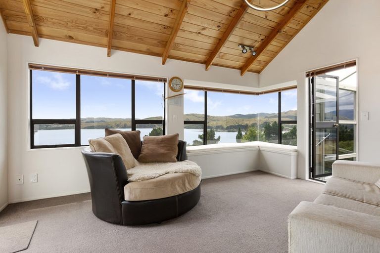 Photo of property in 45 The Crowsnest, Whitby, Porirua, 5024