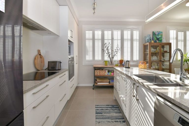 Photo of property in 54 Landmark Terrace, Orewa, 0931