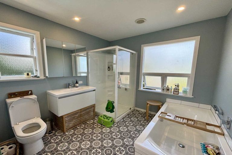 Photo of property in 89 Martin Road, Paraparaumu Beach, Paraparaumu, 5032