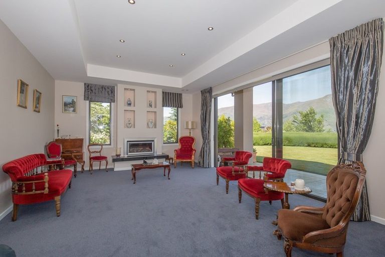Photo of property in 2 Mount Gold Place, Wanaka, 9305