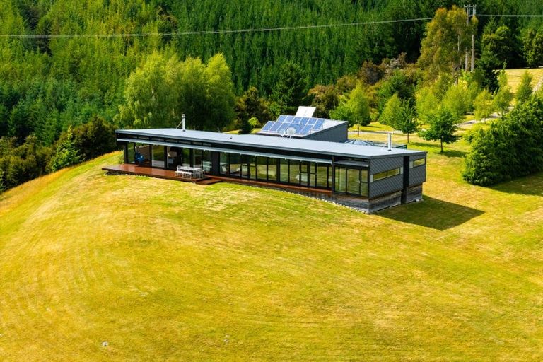 Photo of property in 23 Exeter Street, Brooklands, New Plymouth, 4310