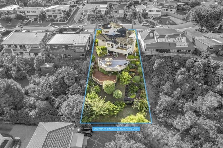 Photo of property in 66 Mcbreen Avenue, Northcote, Auckland, 0627