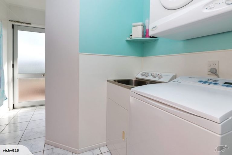 Photo of property in 52 George Point Road, Onerahi, Whangarei, 0110