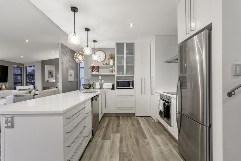 Photo of property in 43 Hallmark Rise, Bethlehem, Tauranga, 3110