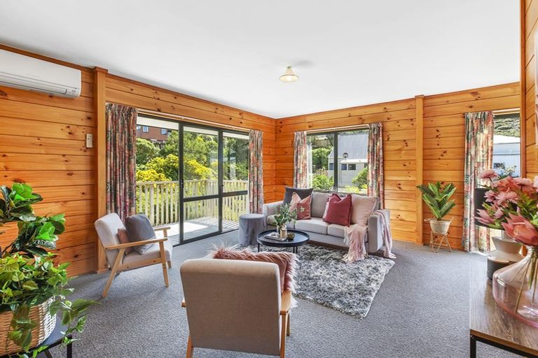 Photo of property in 37a Thornley Street, Titahi Bay, Porirua, 5022