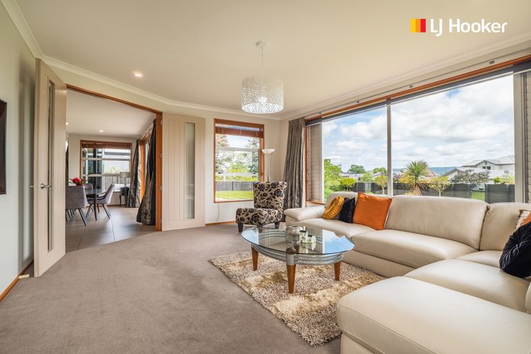 Photo of property in 28 Irwin Logan Drive, Mosgiel, 9024