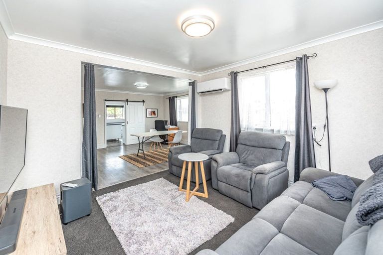 Photo of property in 87 Carlton Avenue, Tawhero, Whanganui, 4501