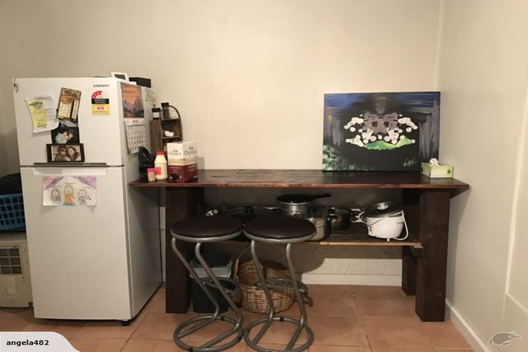 Photo of property in 21a Stanley Road, Glenfield, Auckland, 0629