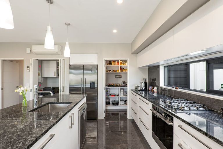 Photo of property in 98 Te Rito Street, Marshland, Christchurch, 8083