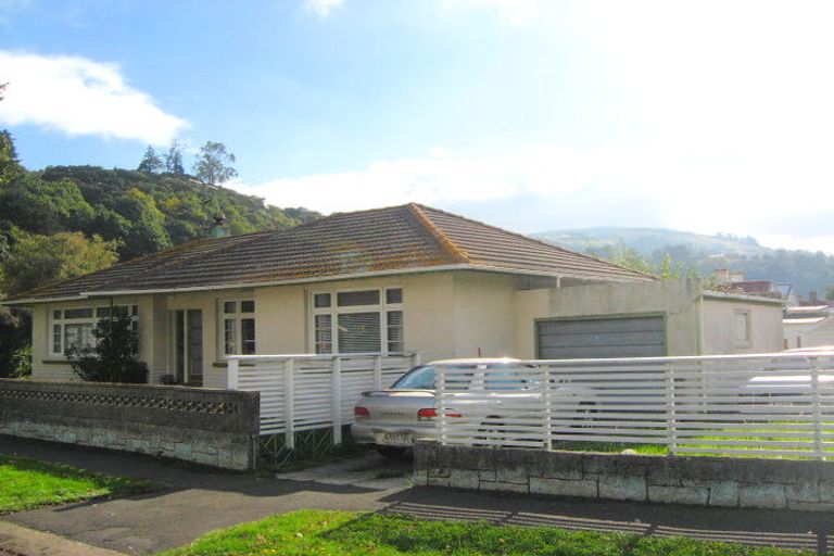 Photo of property in 9 Glendining Avenue, North East Valley, Dunedin, 9010