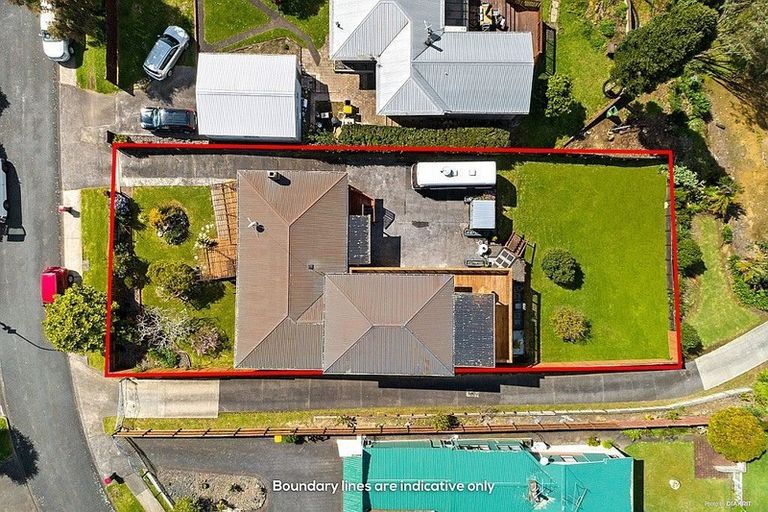 Photo of property in 6 Lucas Place, Weymouth, Auckland, 2103