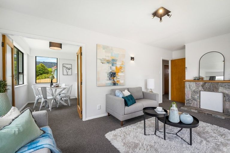 Photo of property in 59 Chapman Crescent, Naenae, Lower Hutt, 5011