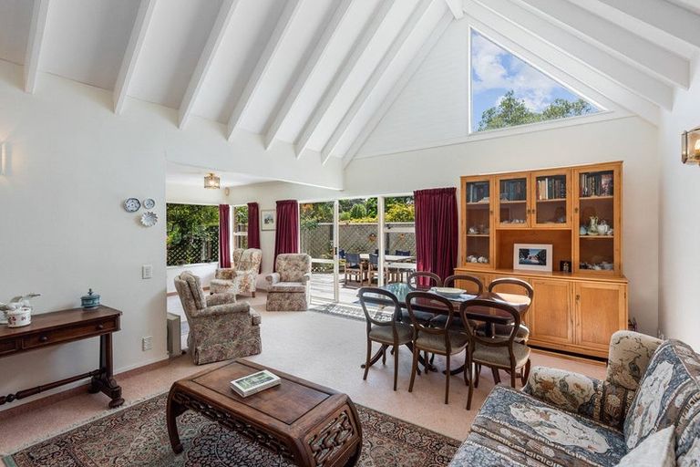 Photo of property in 43 Ngarara Road, Waikanae, 5036