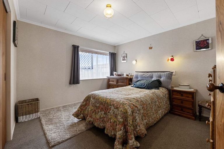 Photo of property in 1/36 Tukapa Street, Westown, New Plymouth, 4310