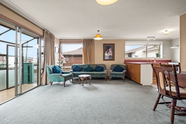 Photo of property in 235c Bay View Road, Saint Clair, Dunedin, 9012