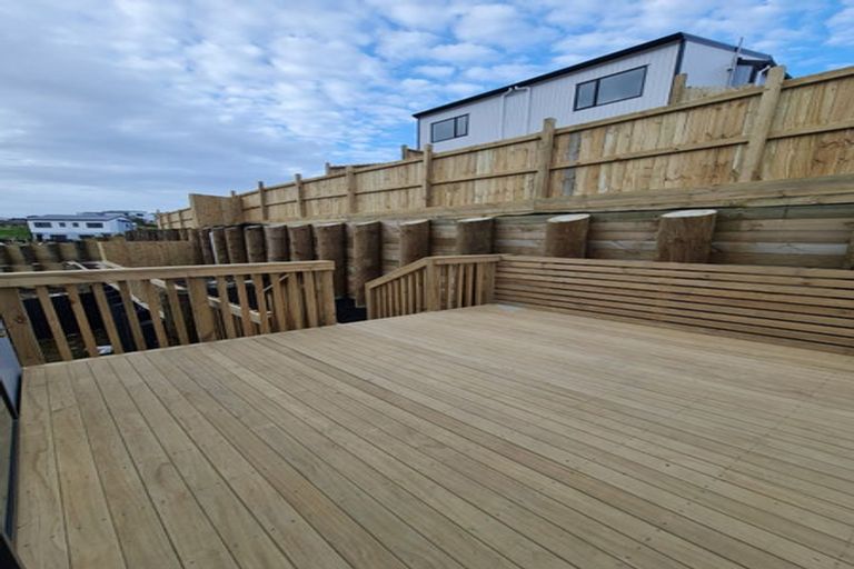 Photo of property in 14a Kotahitanga Street, Papakura, 2110