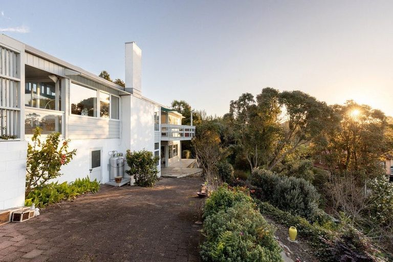 Photo of property in 75 Sutherland Road, Brookfield, Tauranga, 3110