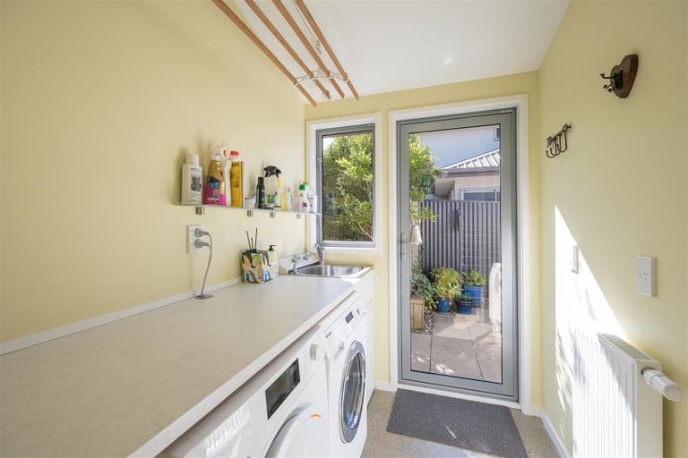 Photo of property in 12 Heemskerck Place, Britannia Heights, Nelson, 7010