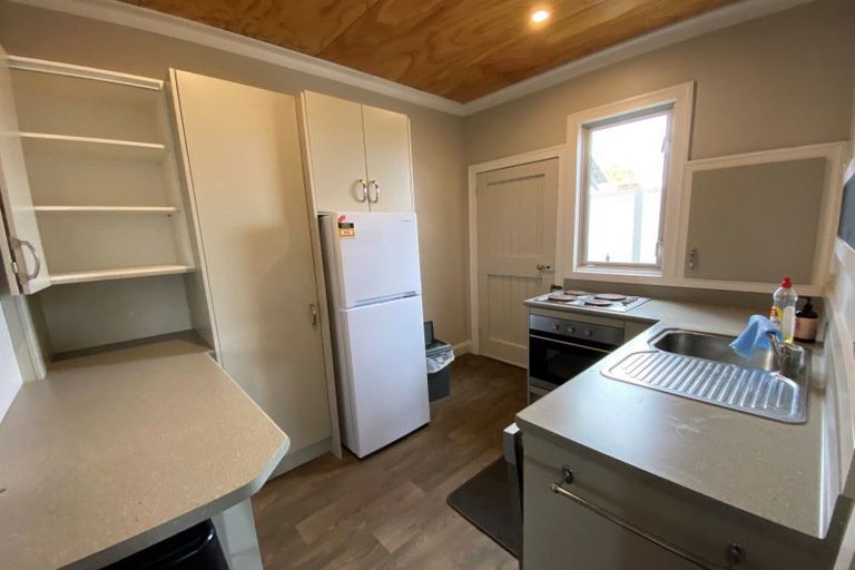 Photo of property in 30 Ranfurly Street, Hokowhitu, Palmerston North, 4410