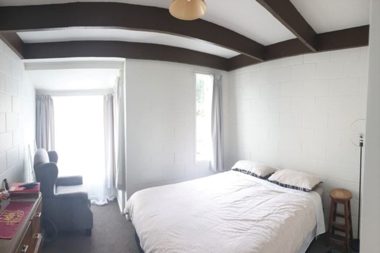 Photo of property in 129 Constable Street, Newtown, Wellington, 6021