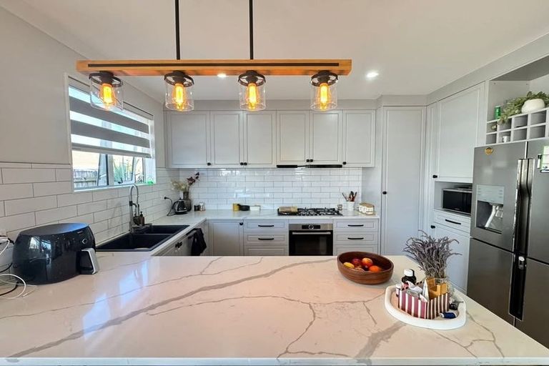 Photo of property in 31b Hill Crescent, Papakura, 2110