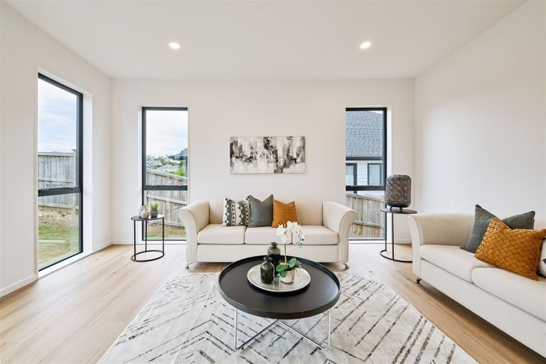 Photo of property in 23 Princes Street, Riverhead, 0820