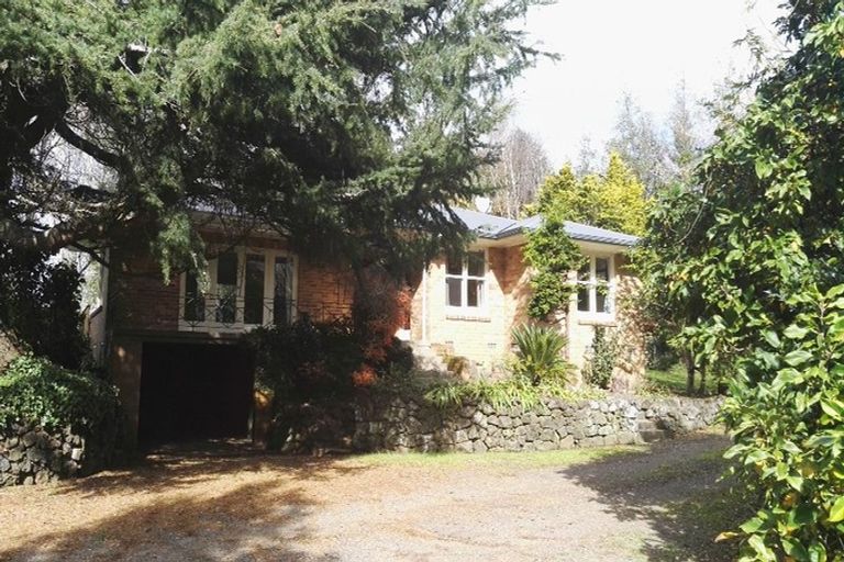 Photo of property in 64 Jesmond Road, Karaka, Drury, 2578