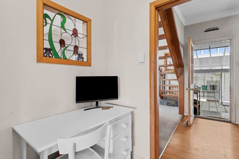 Photo of property in 11 Hall Street, Cambridge, 3434