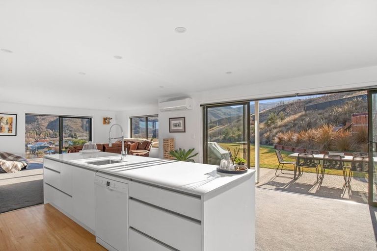 Photo of property in Naylor Street, Clyde, 9330